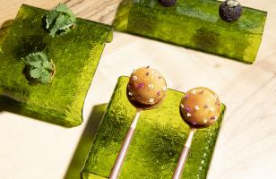 Trois sortes d'amuses bouches - hotel restaurant versailles